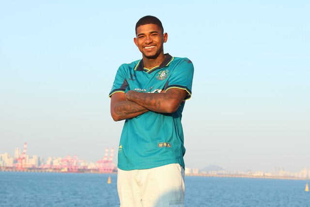 [오피셜] 브라질 최고 명문 코린치안스 출신이 韓 2부에 왔다... '최문식... - 뉴스 썸네일 이미지